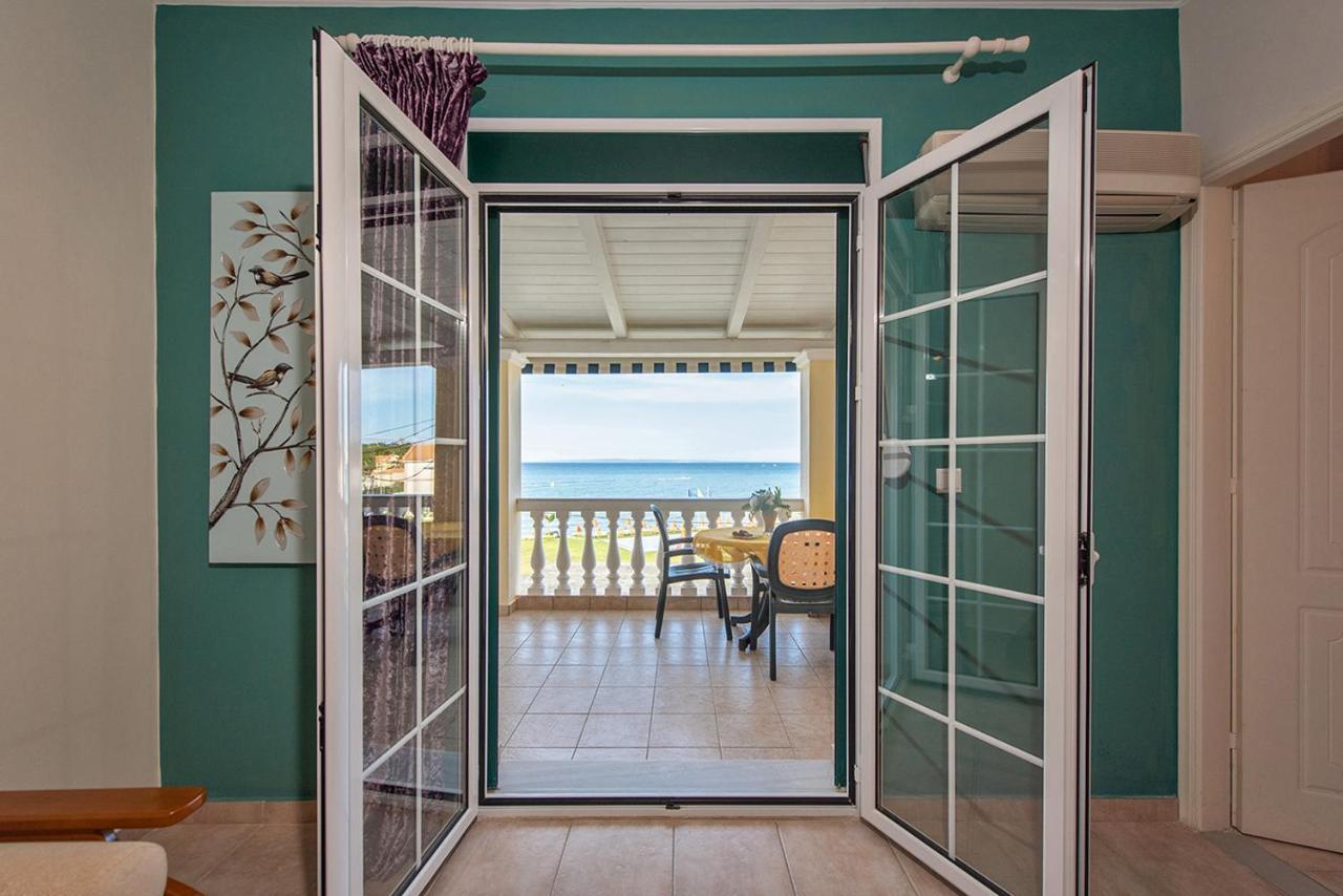Andretina Sea View Apartments Ciliví Kültér fotó