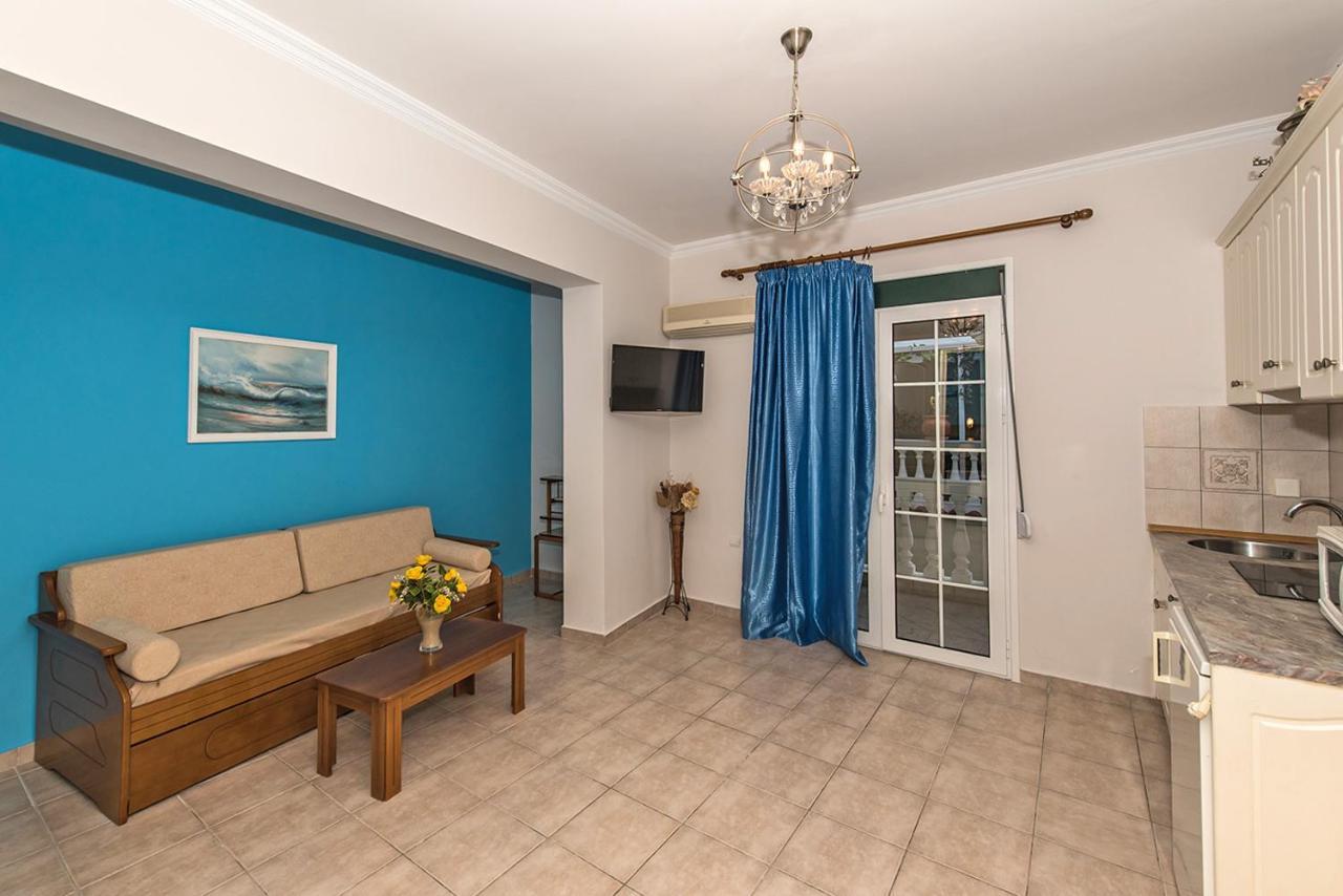 Andretina Sea View Apartments Ciliví Kültér fotó